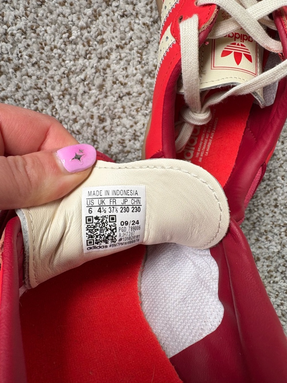 Adidas Sambae Valentines Day - Picture 5 of 7